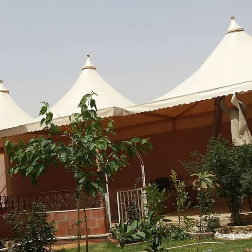 تركيب افضل انواع المظلات والبرجولات والسواتر بجودة عالية بالرياض P_2115slhyo4