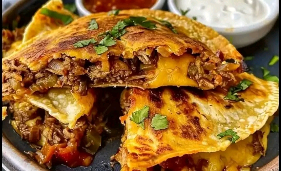 كيسادياس محلية الصنع