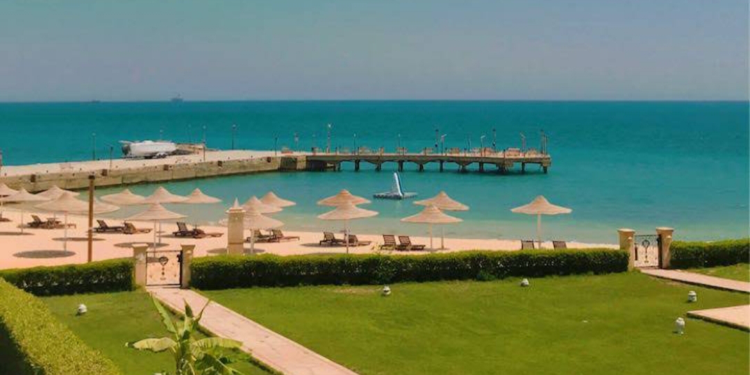 Loly Beach image 3