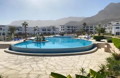 Loly Beach 5